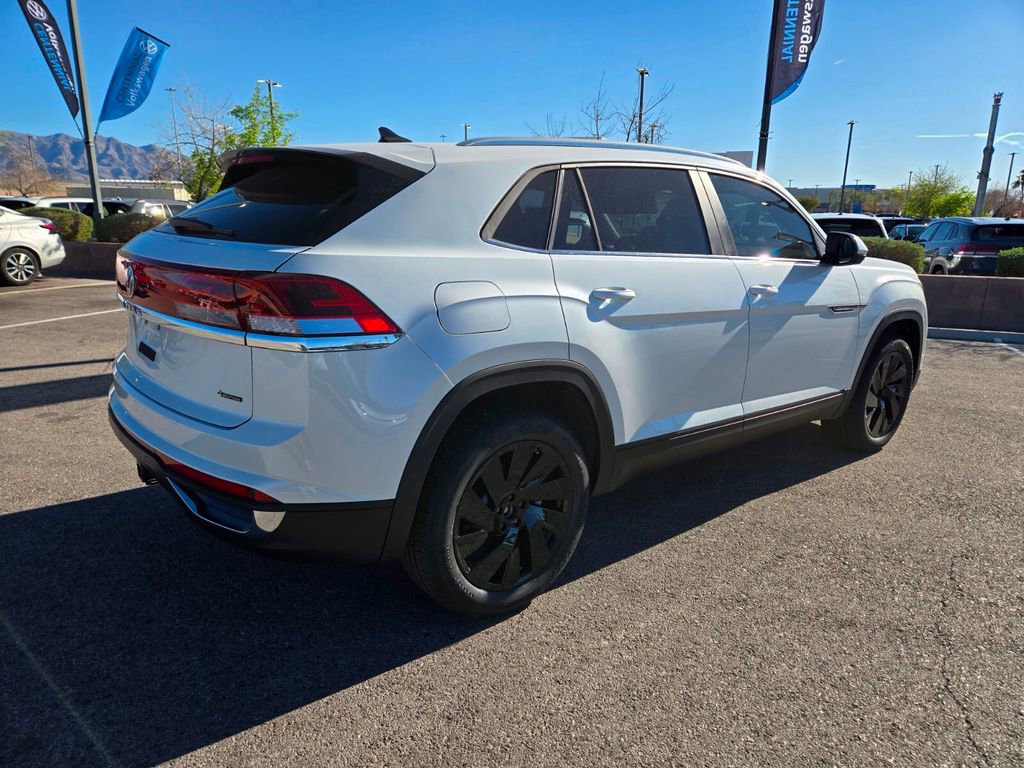 New 2026 Volkswagen Atlas Cross Sport SE AWD/4WD image 4