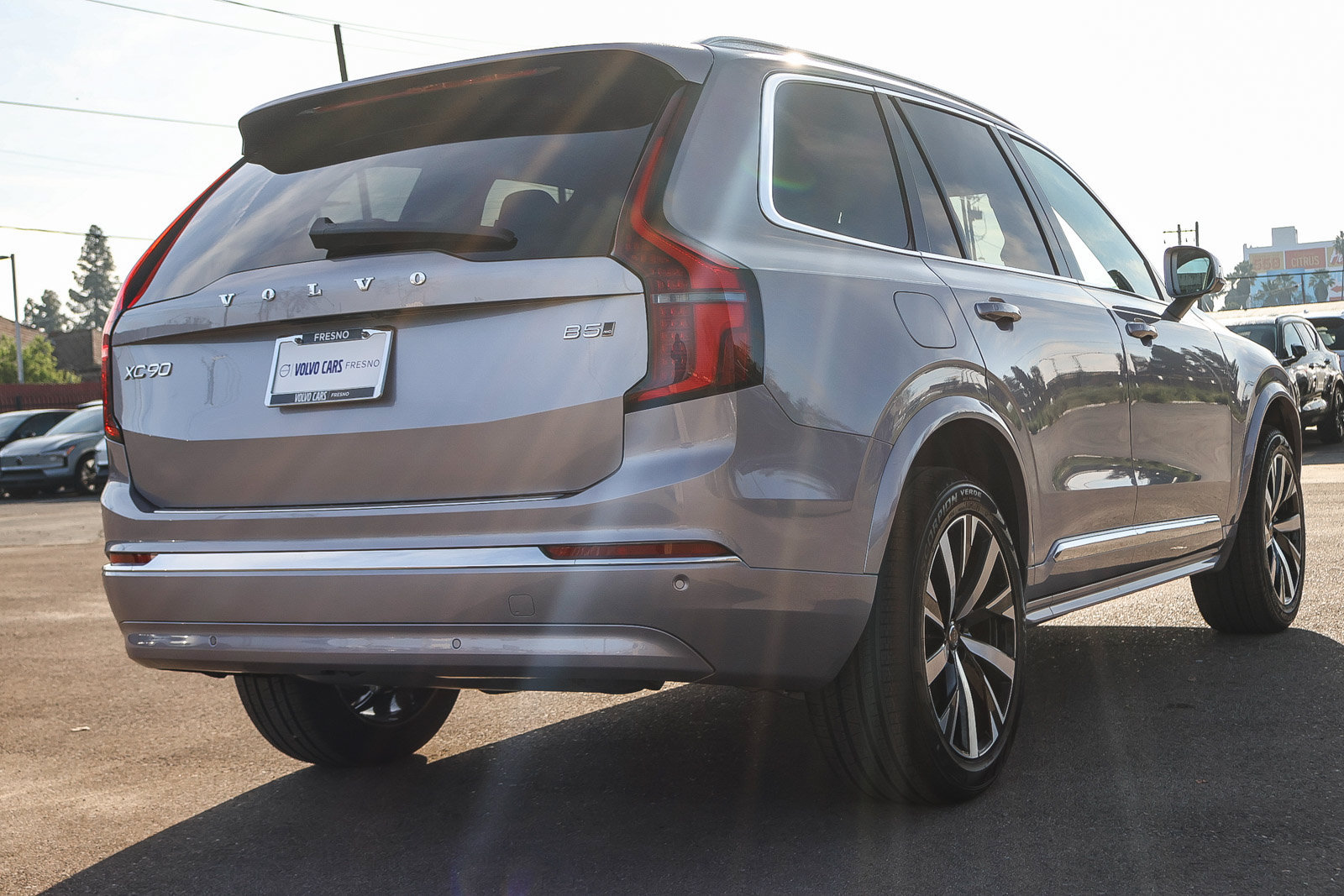 Used 2026 Volvo XC90 B5 Core w/ Protection Package Premier AWD/4WD image 5
