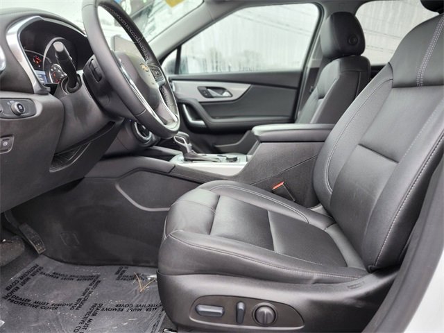 Used 2024 Chevrolet Blazer LT w/ Midnight/Sport Edition image 18