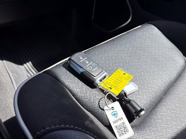 Used 2023 RAM 1500 Laramie image 30