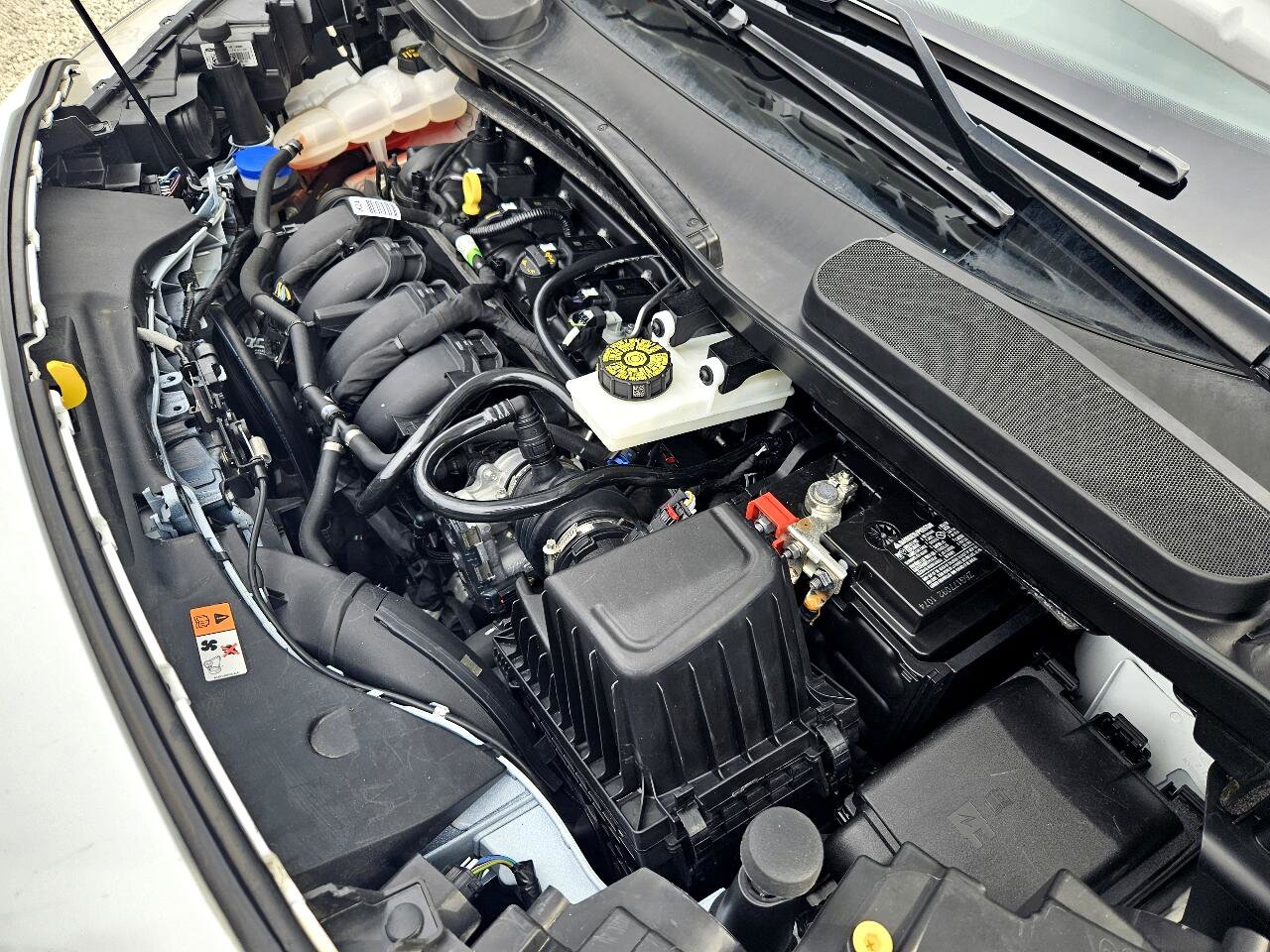 Used 2022 Ford Transit Connect XL image 59