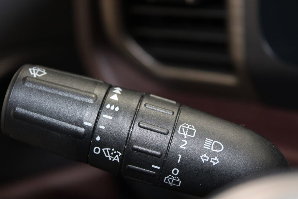 Used 2023 Ford Expedition Max Limited image 47