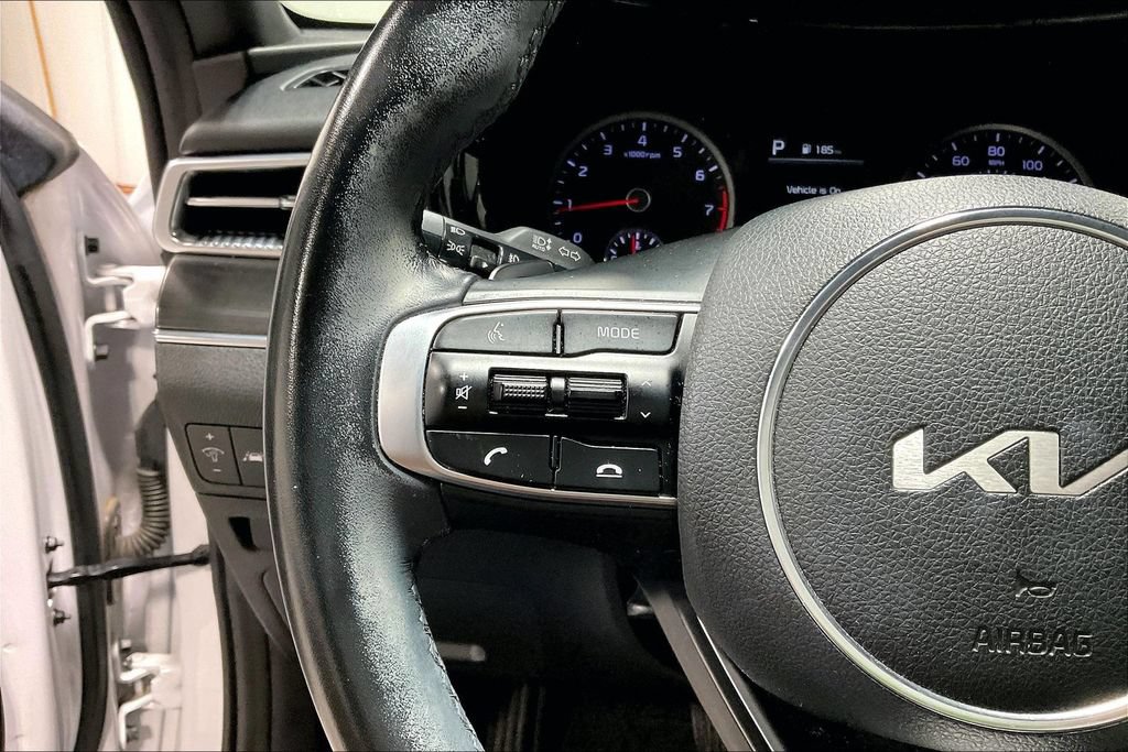 Used 2022 Kia K5 GT FWD image 25