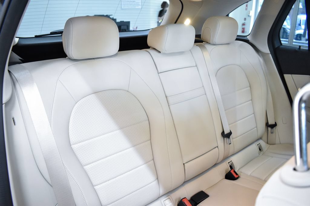 Certified 2022 Mercedes-Benz GLC 300 4MATIC image 29