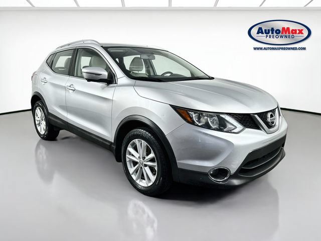 Used 2018 Nissan Rogue Sport SV w/ SV Technology Package