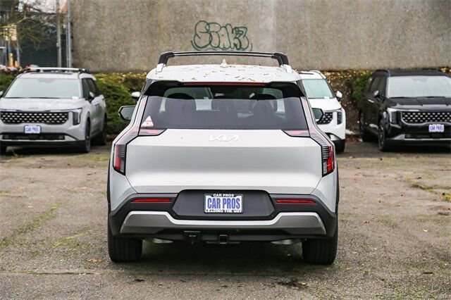 New 2026 Kia EV9 Wind image 7