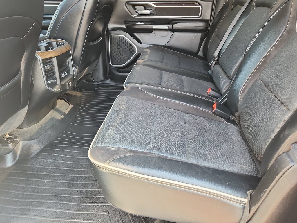 Used 2022 RAM 1500 Laramie AWD/4WD image 10