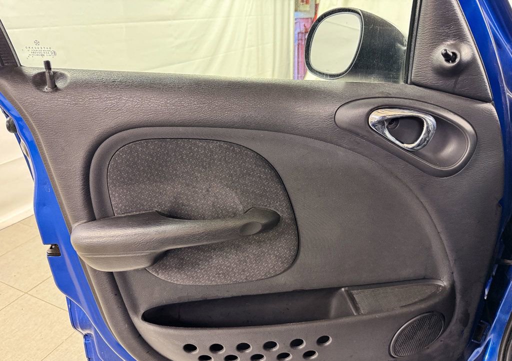 Used 2003 Chrysler PT Cruiser FWD image 14