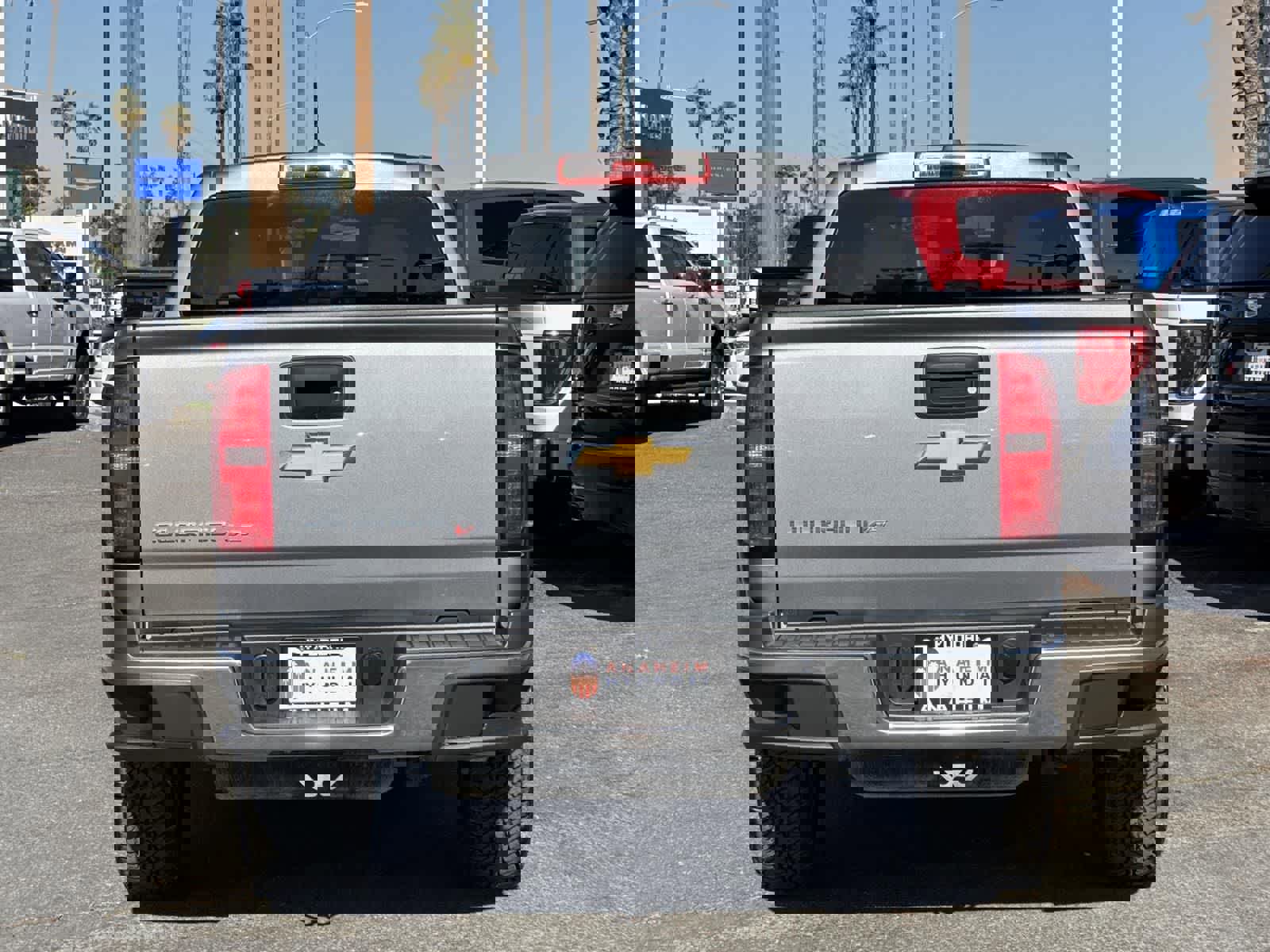 Used 2018 Chevrolet Colorado W/T w/ WT Convenience Package image 5