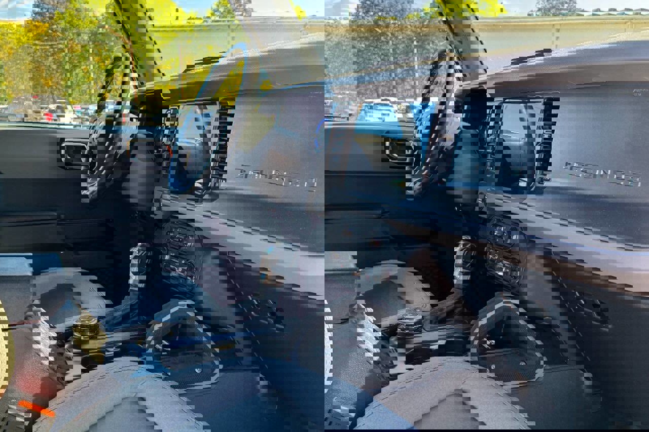 Used 2024 Ford Bronco Big Bend image 10