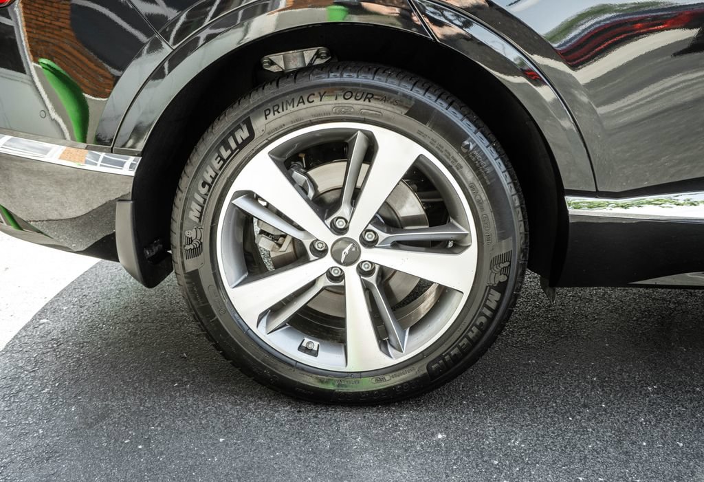 Used 2021 Genesis GV80 3.5T w/ Advanced Package 06 AWD/4WD image 33