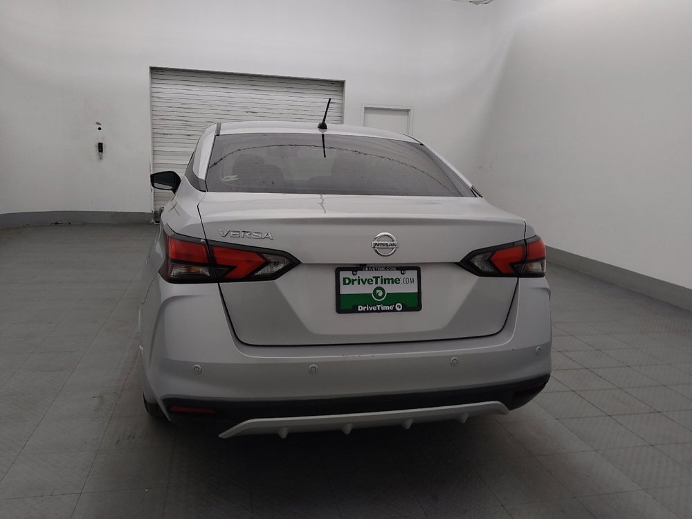 Used 2021 Nissan Versa S FWD image 6