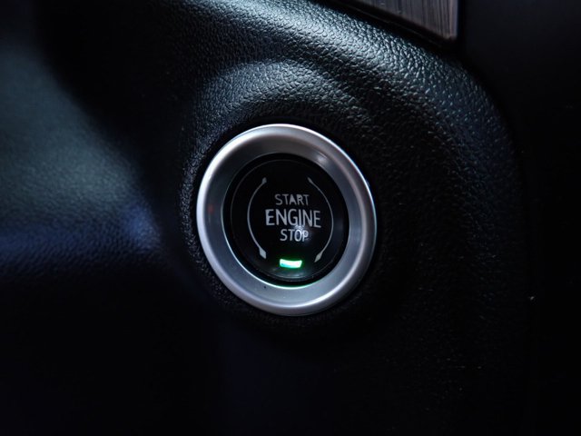 Used 2023 GMC Sierra 2500 Denali w/ Denali Black Diamond Edition AWD/4WD image 20