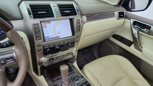 Used 2016 Lexus GX 460 Luxury image 46