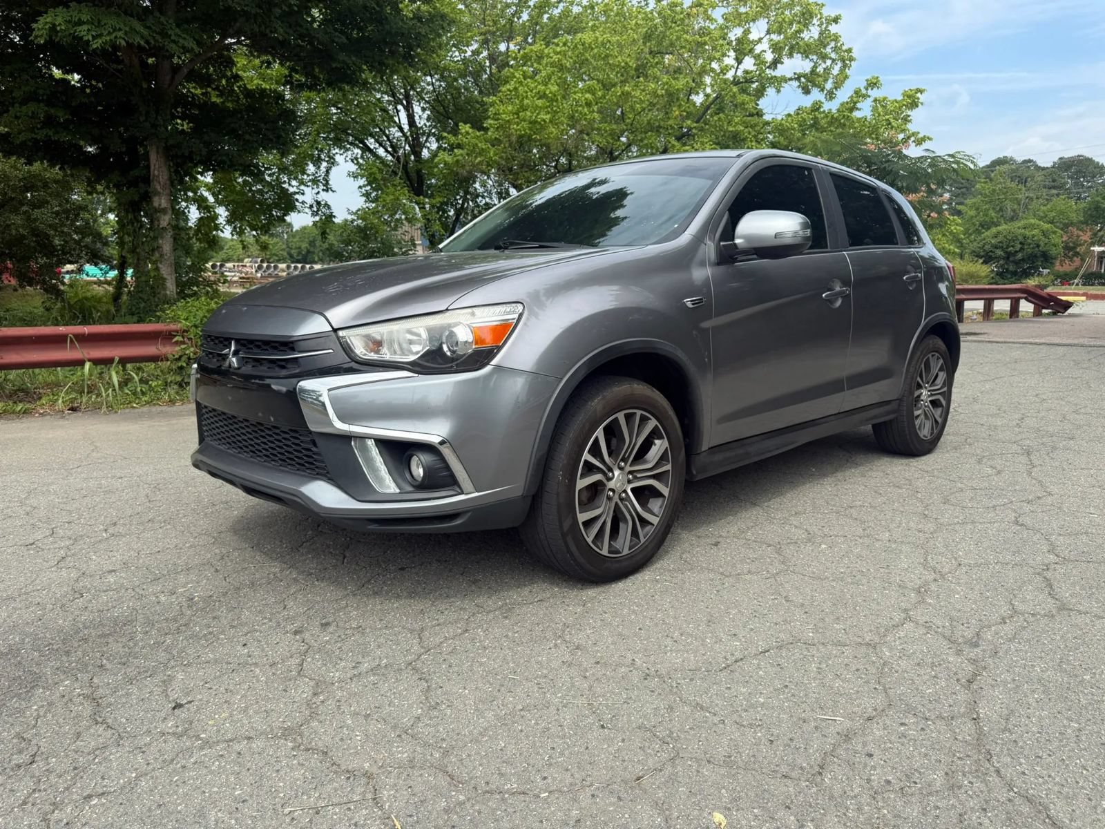 Used 2018 Mitsubishi Outlander Sport SE AWD/4WD image 2