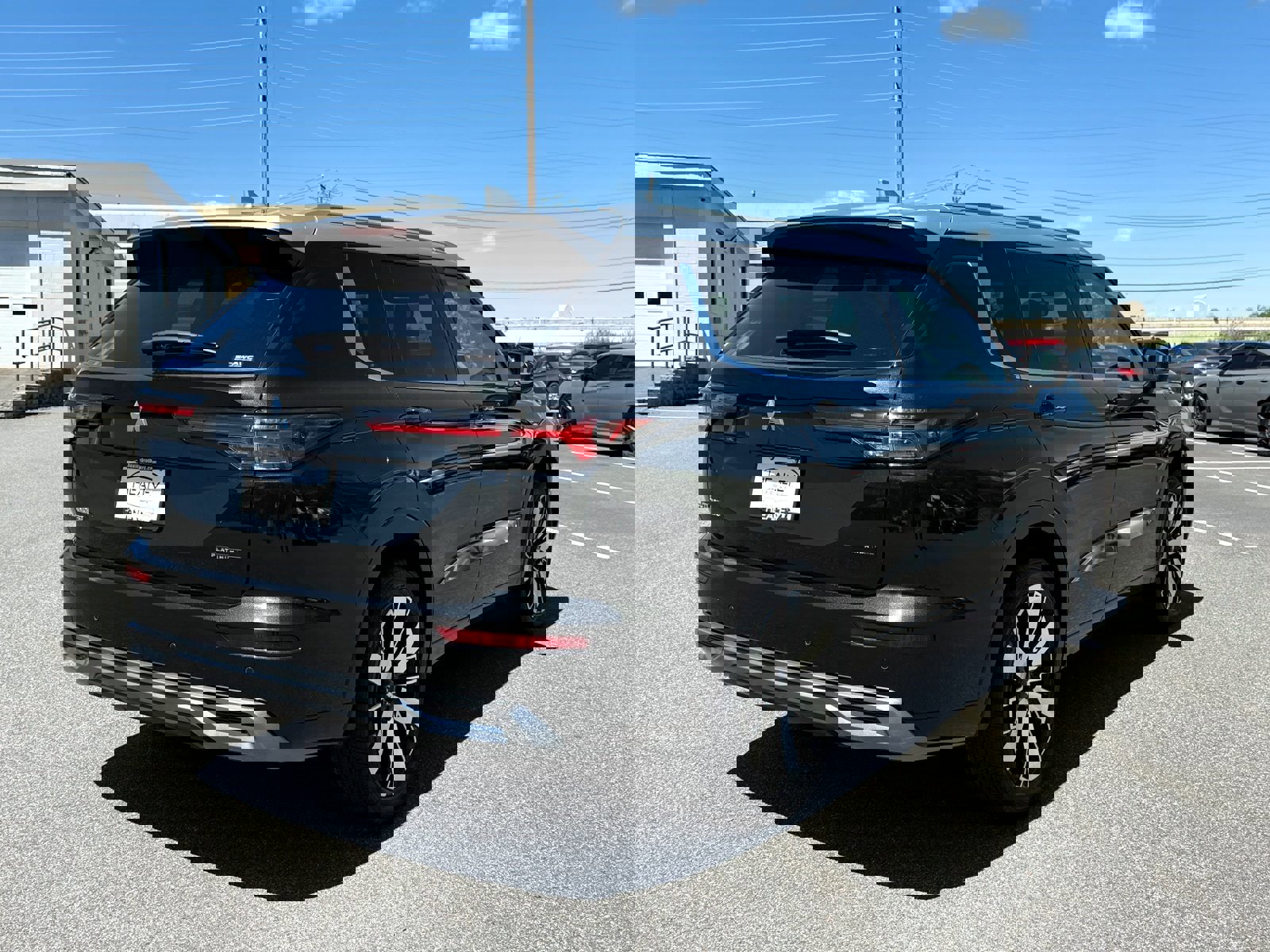 New 2025 Mitsubishi Outlander AWD image 10
