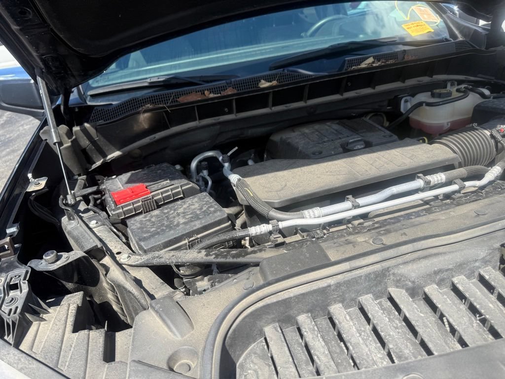 Used 2023 Chevrolet Silverado 1500 LT AWD/4WD image 53