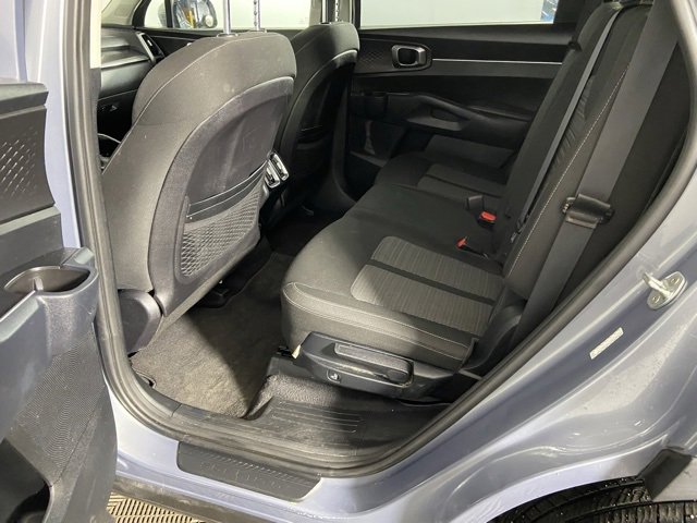 Used 2021 Kia Sorento LX image 16