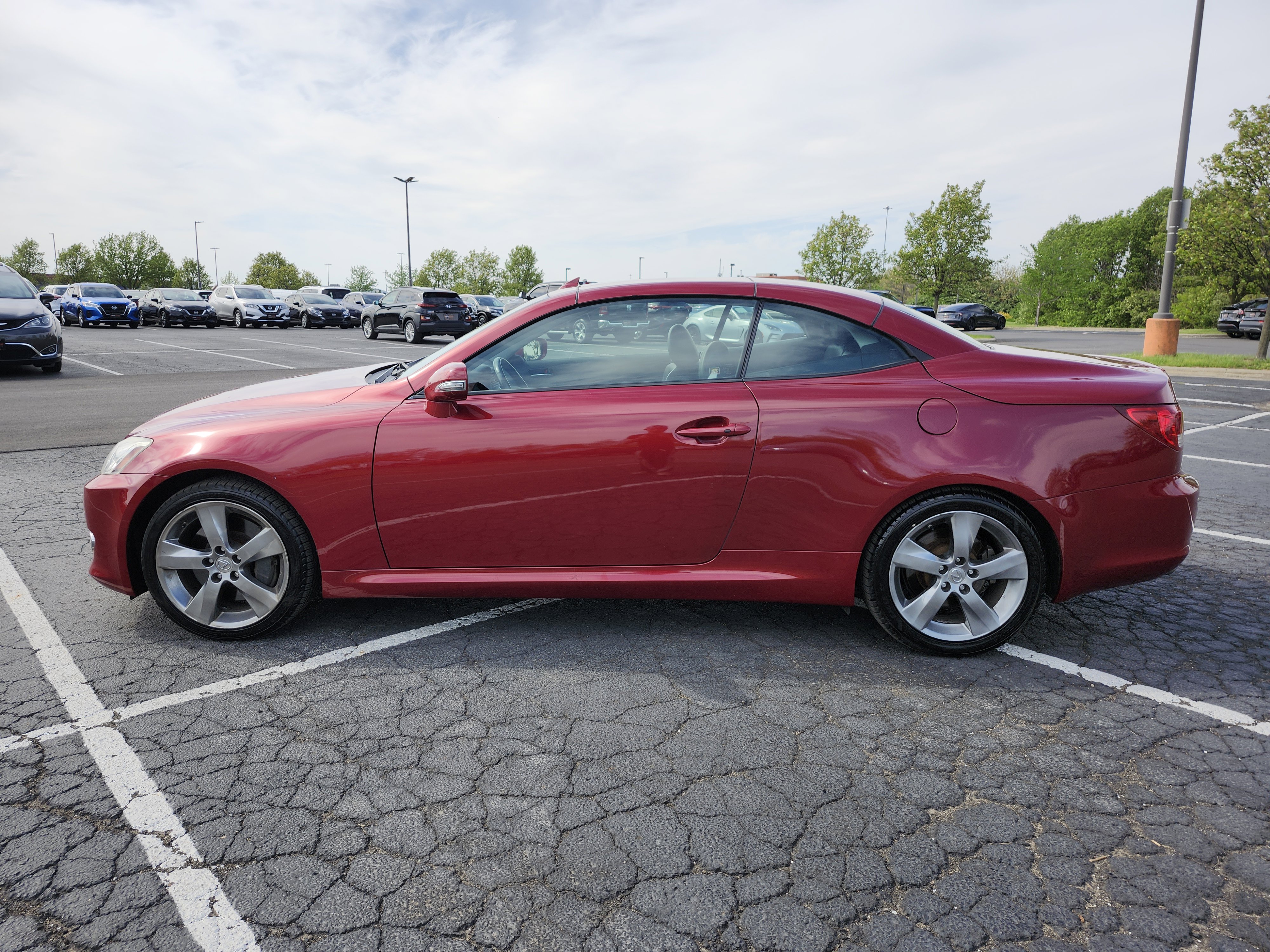 Used 2010 Lexus IS 350C image 19