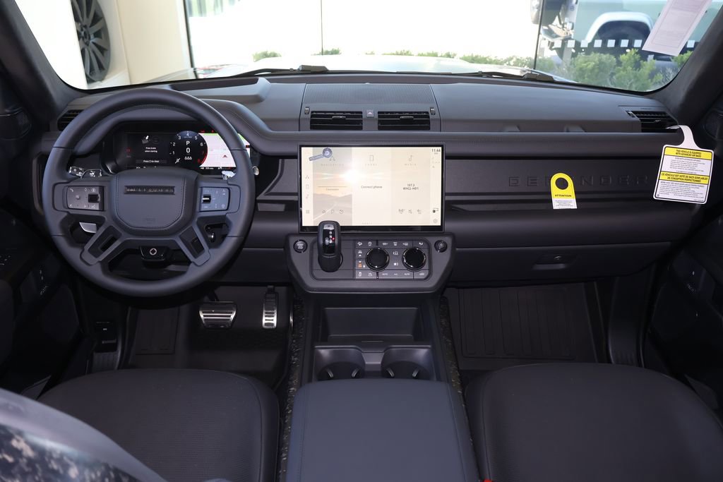 New 2026 Land Rover Defender 110 OCTA AWD/4WD image 10
