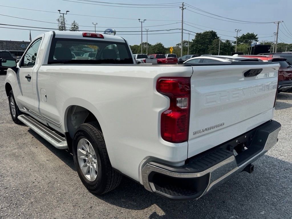 Used 2025 Chevrolet Silverado 1500 W/T RWD image 5