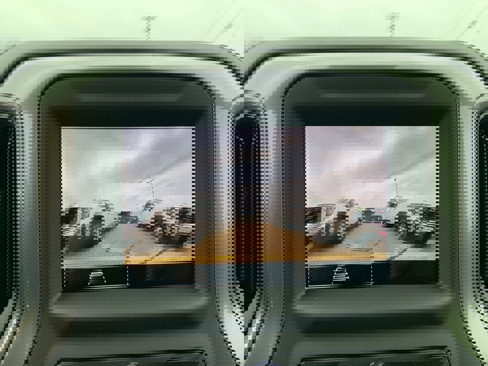 New 2025 GMC Sierra 3500 Pro w/ Convenience Package image 13