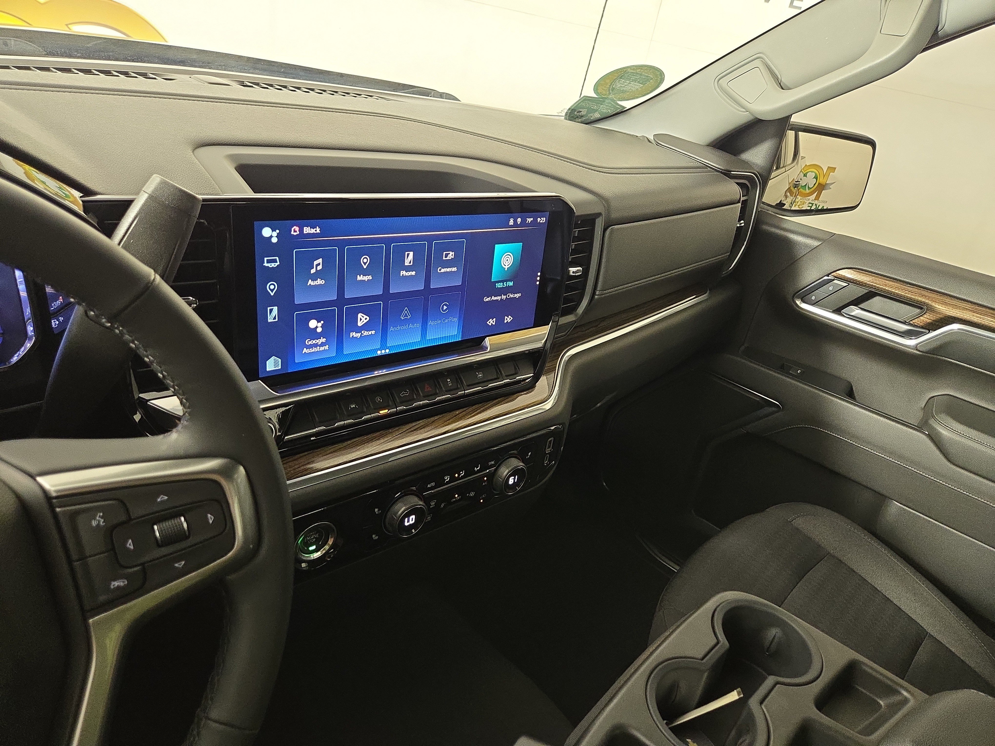 Certified 2023 Chevrolet Silverado 1500 LT AWD/4WD image 24