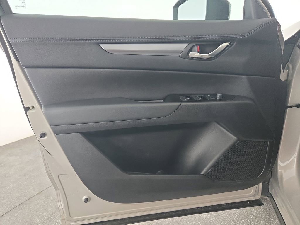 Used 2025 MAZDA CX-5 AWD 2.5 S w/ Preferred Package image 28