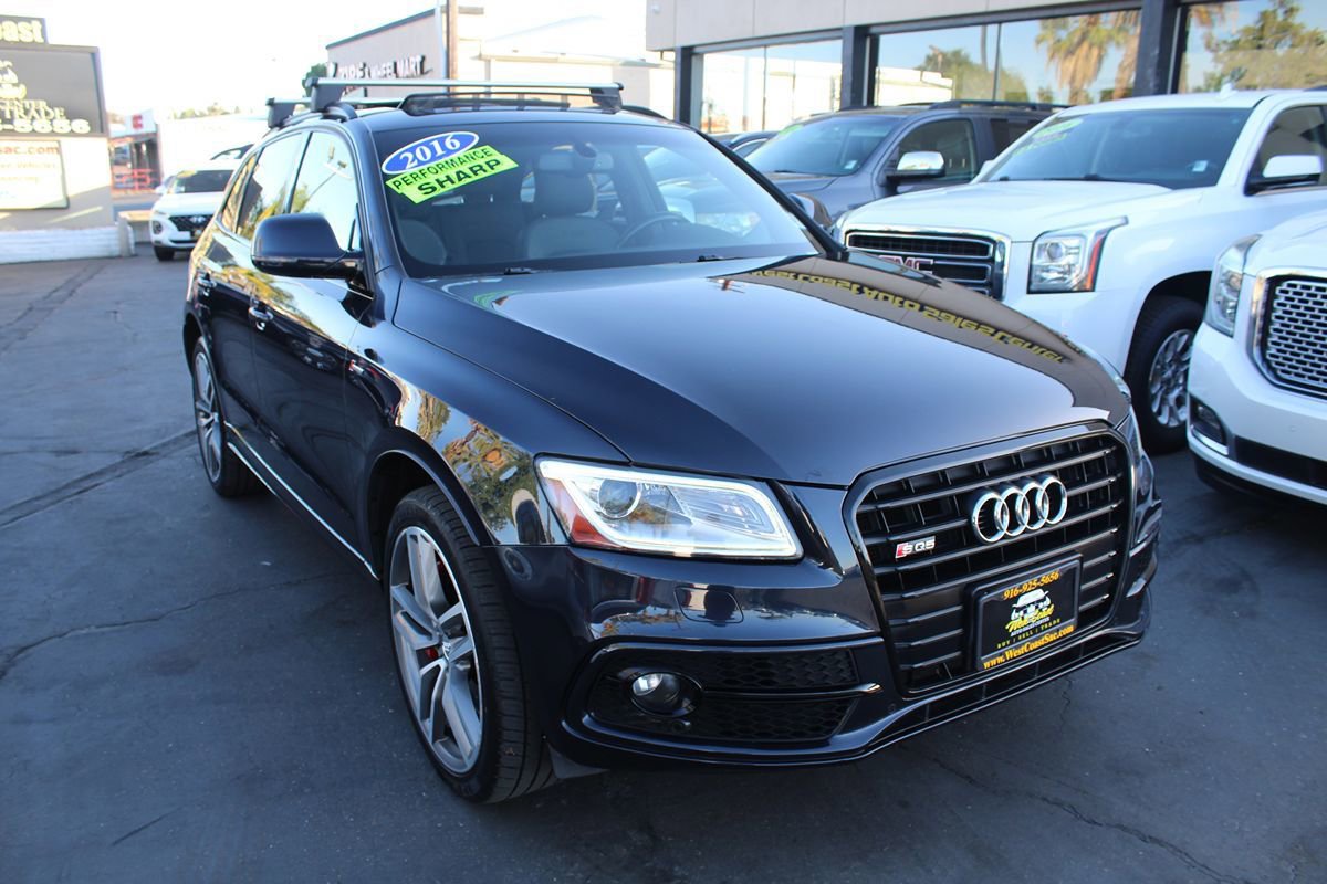 Used 2016 Audi SQ5 Prestige w/ Prestige Package AWD/4WD image 8