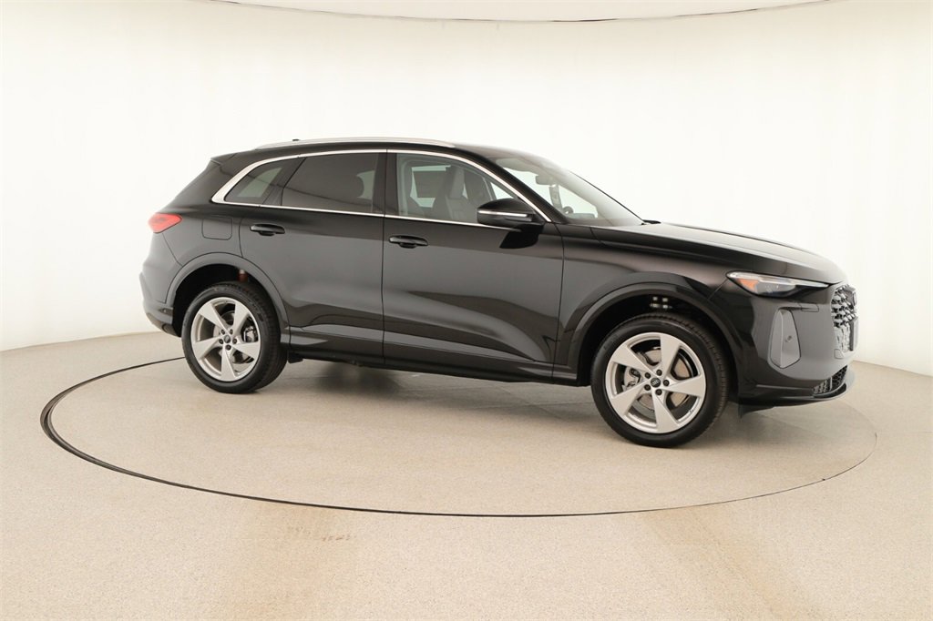 New 2025 Audi Q5 Premium Plus image 9