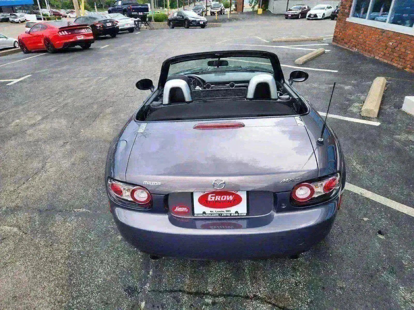 Used 2007 MAZDA MX-5 Miata Grand Touring w/ Premium Pkg image 21