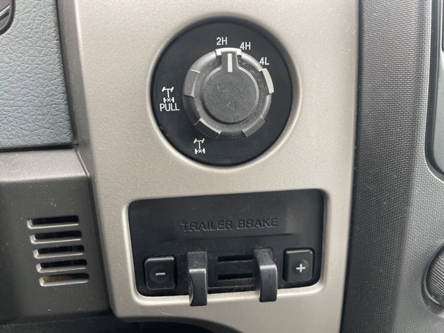 Used 2013 Ford F150 XLT w/ Luxury Equipment Group image 24