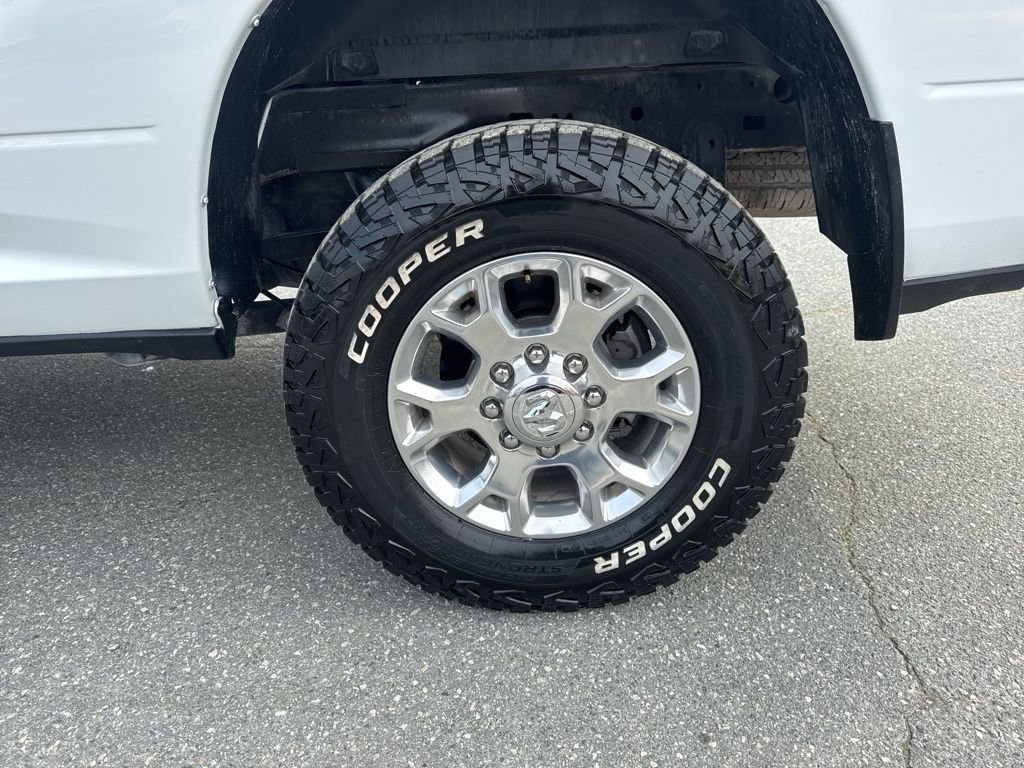 Used 2024 RAM 2500 Laramie image 34