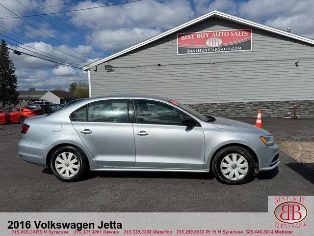 Used 2016 Volkswagen Jetta S FWD image 4