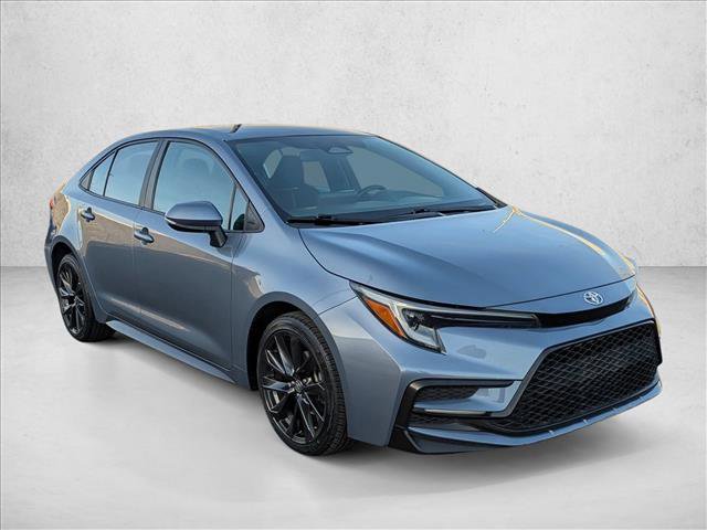 Used 2023 Toyota Corolla SE image 3