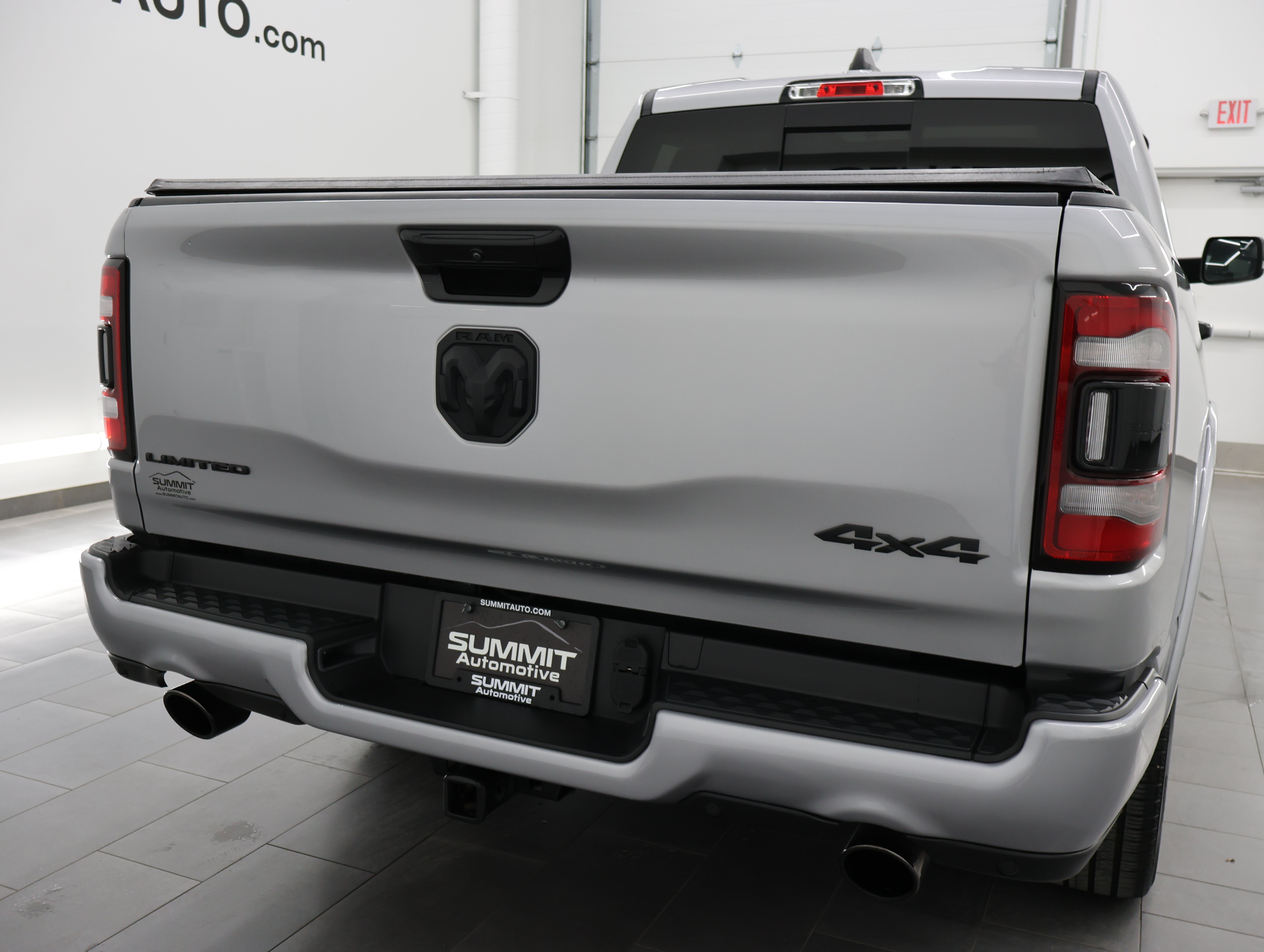 Used 2023 RAM 1500 Limited w/ Night Edition AWD/4WD image 29