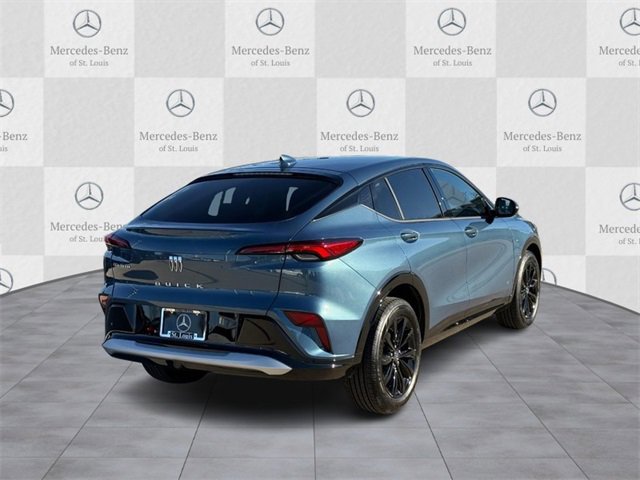 Used 2025 Buick Envista Sport Touring w/ Convenience I Package image 3
