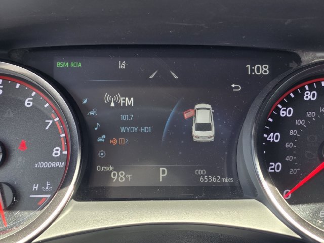 Used 2021 Toyota Camry XSE FWD image 12