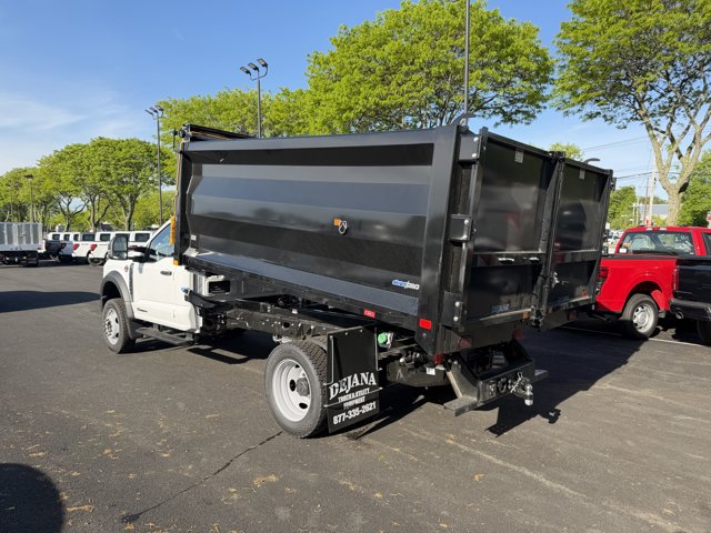 New 2026 Ford F550 4x4 Regular Cab Super Duty image 4