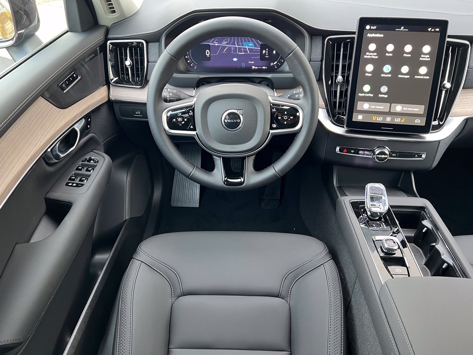 New 2026 Volvo XC90 B6 Plus w/ Protection Package Premier AWD/4WD image 30