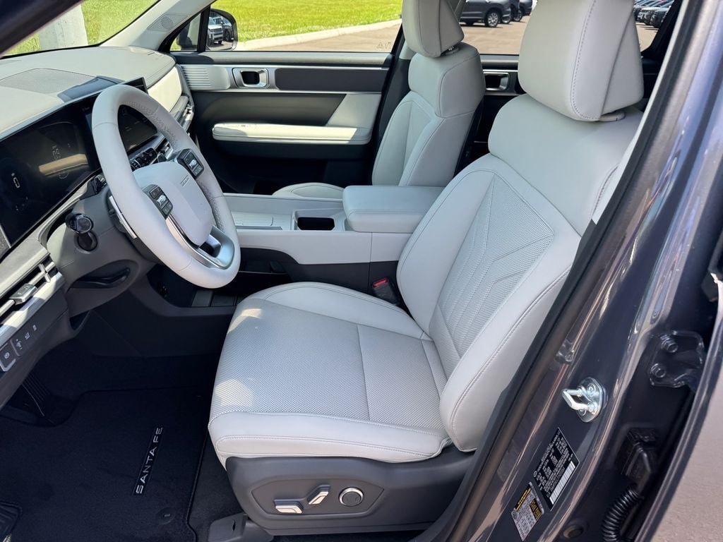 New 2026 Hyundai Santa Fe SEL FWD image 7
