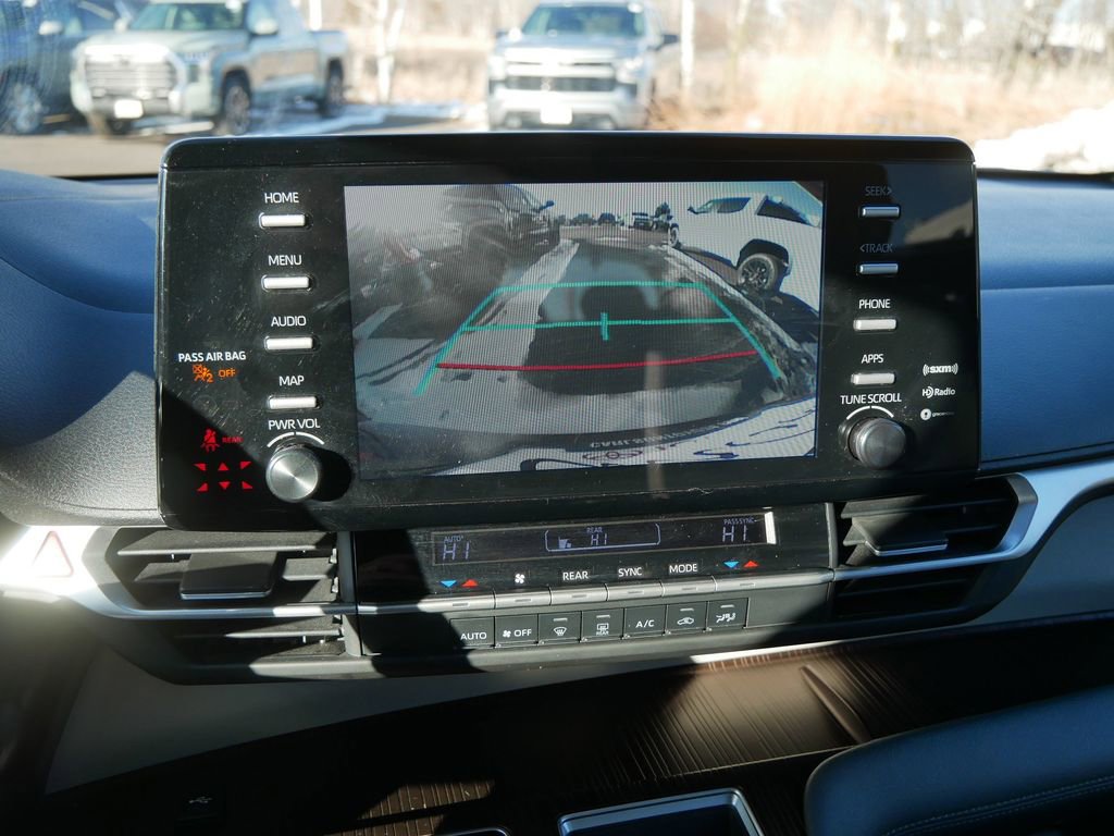 Certified 2021 Toyota Sienna LE image 23