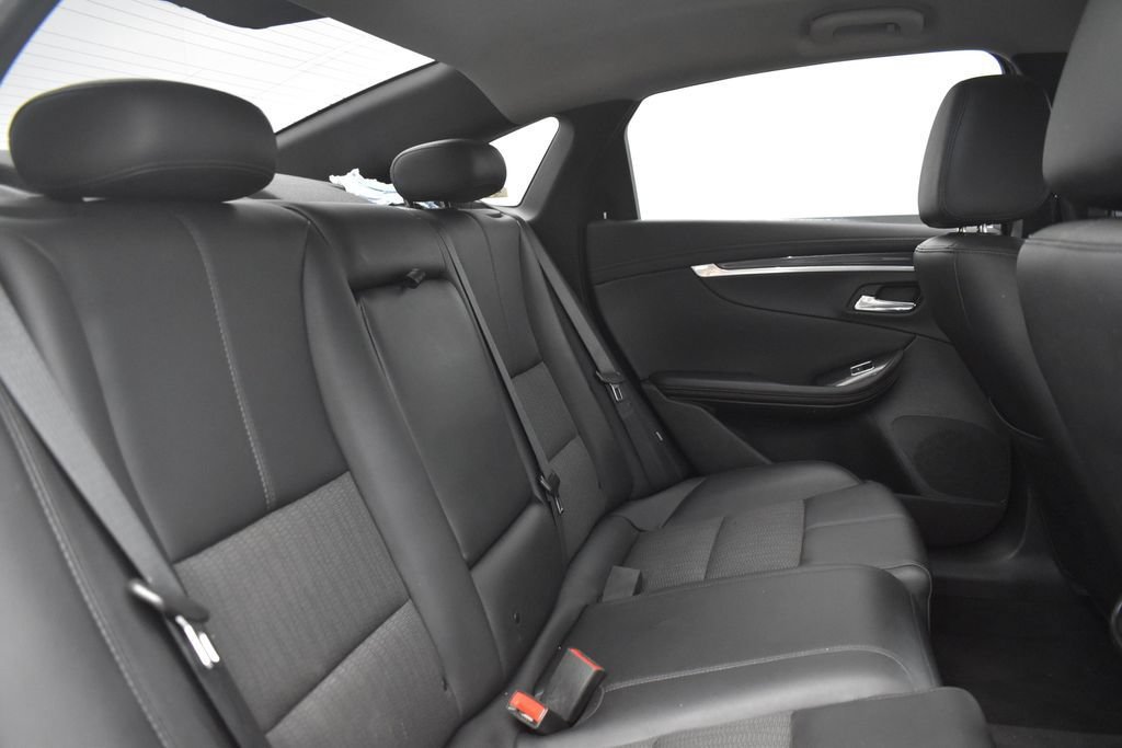 Used 2020 Chevrolet Impala LT FWD image 27