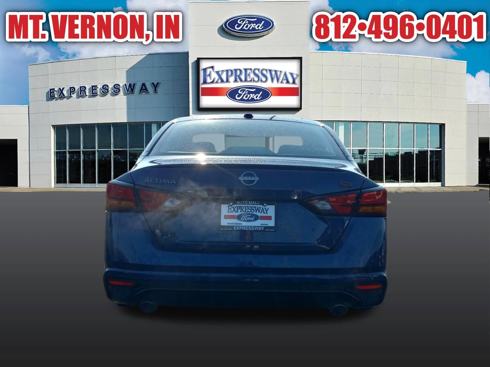Used 2024 Nissan Altima 2.5 SR FWD image 8