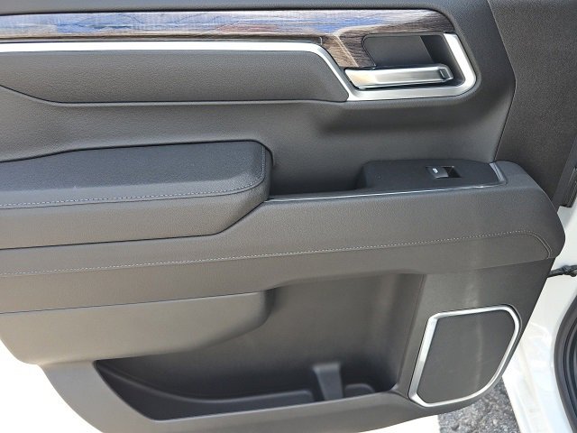 New 2025 Chevrolet Silverado 1500 LTZ image 12
