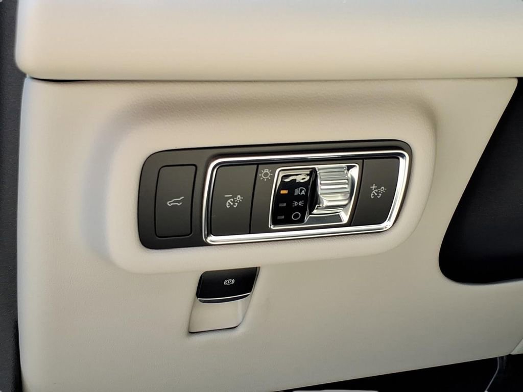 New 2026 Lincoln Nautilus Premier w/ Equipment Group 102A image 19