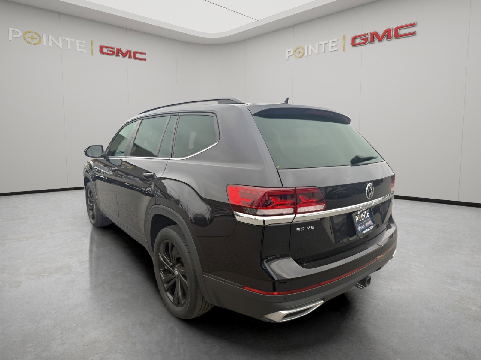 Used 2023 Volkswagen Atlas SE image 8