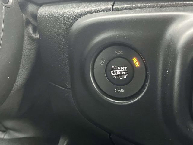 Used 2021 Jeep Wrangler Unlimited Sport image 31