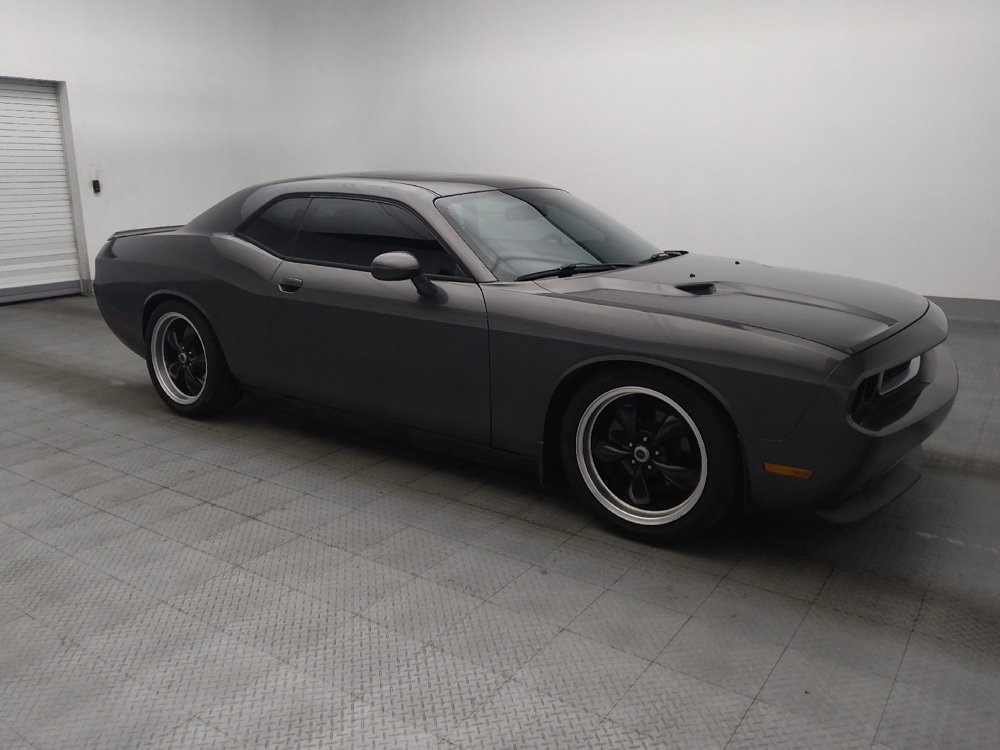 Used 2014 Dodge Challenger SXT w/ Sport Appearance Package RWD image 11