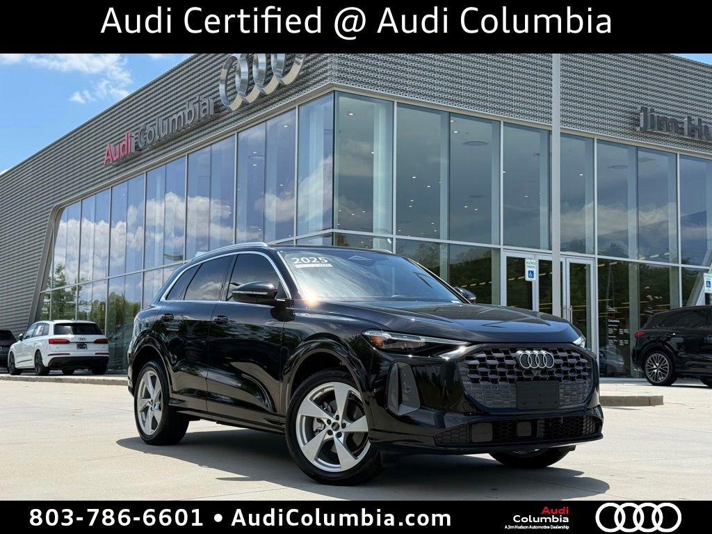 Used 2025 Audi Q5 Premium Plus w/ Premium Plus AWD/4WD image 1